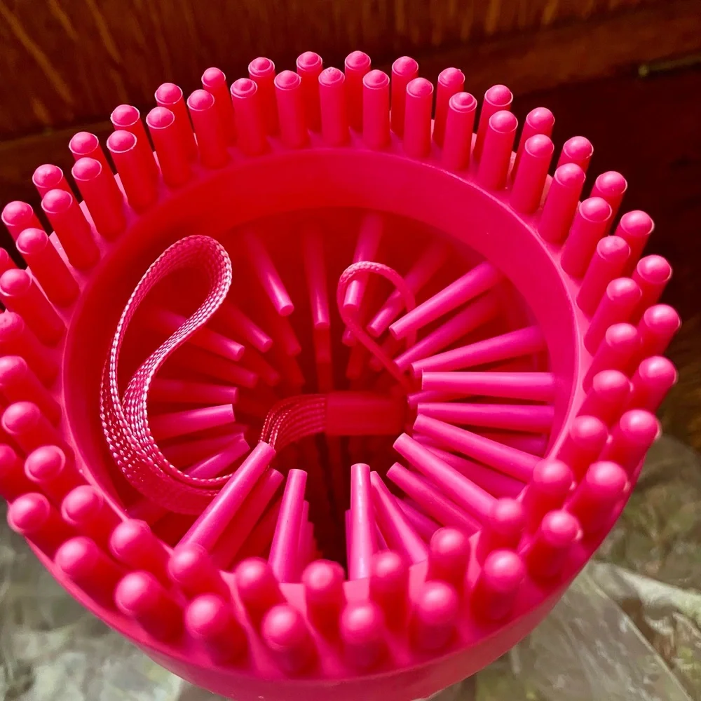 Dog Paw Washer ~ Solution to Muddy Paws ~ Soft and Gentle New in Box! Puppies